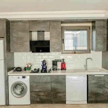 Talia Doga Icinde Jakuzili Havuzlu Villa *