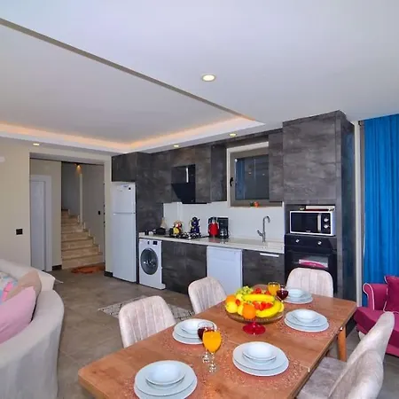 Talia Doga Icinde Jakuzili Havuzlu Villa Kaş